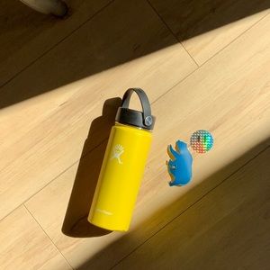 Hydro flask 18 oz